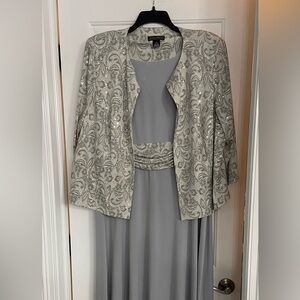 Beautiful Jessica Howard designer gray party dress size 24W